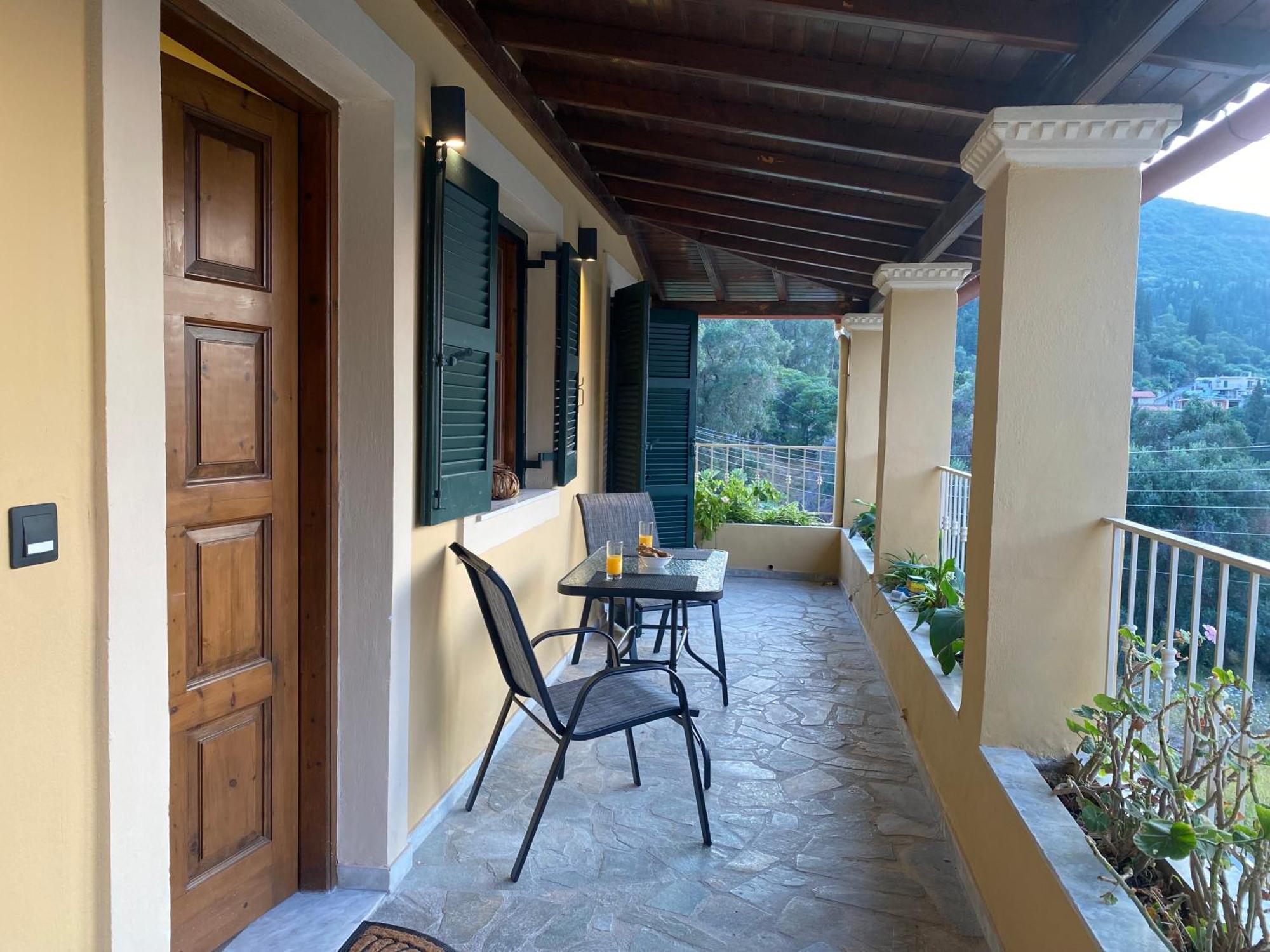 Alexandra'S Boutique House Villa Kato Garouna Екстериор снимка